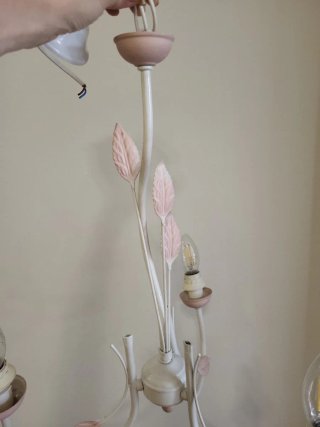 Lámpara colgante 3 brazos rosa y blanca