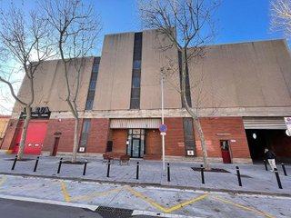 Garaje en venta en Pedró en Cornellà de Llobregat