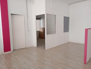 Local comercial en venta en Llevant en Igualada