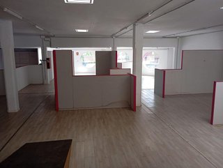 Local comercial en venta en Llevant en Igualada