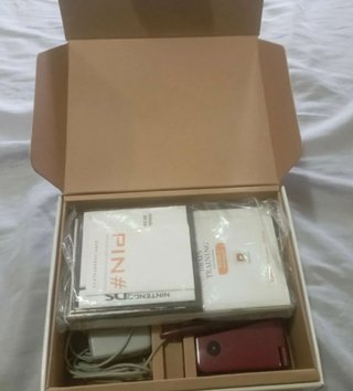 Nintendo DS XL Rossa con Scatola
