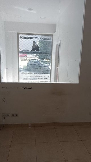 Local comercial en venta en Canido en Ferrol