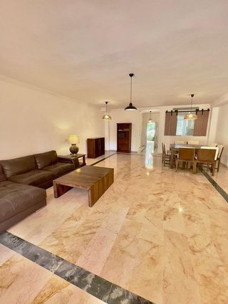 Casa adosada en alquiler en Nagüeles Alto en Marbella