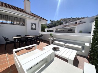 Dúplex en alquiler en Nueva Andalucía centro en Marbella