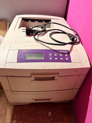 Impresora OKI C7300