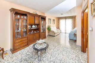 Edificio en venta en Barrio de Zaidín en Granada