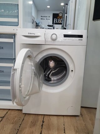 Nevera Haier y Lavadora Balay