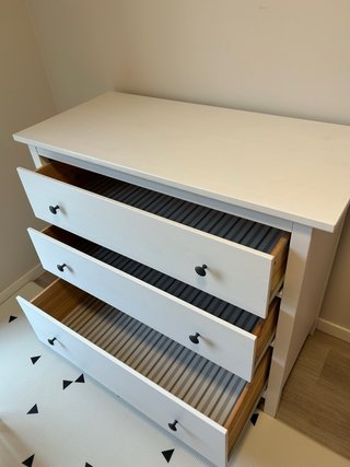 Cómoda IKEA HEMNES Blanca