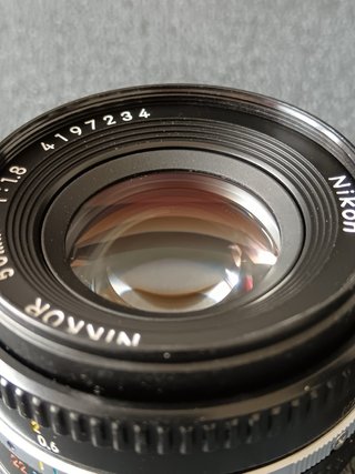 Objetivo Nikkor 50mm f/1.8 Ai-S