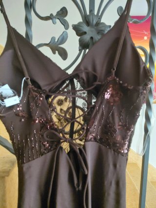 Abito lungo marrone elegante