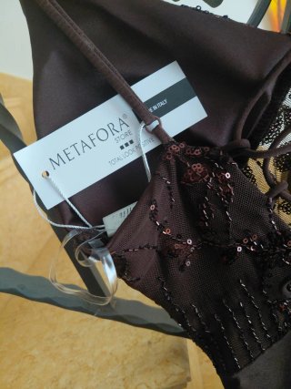 Abito lungo marrone elegante