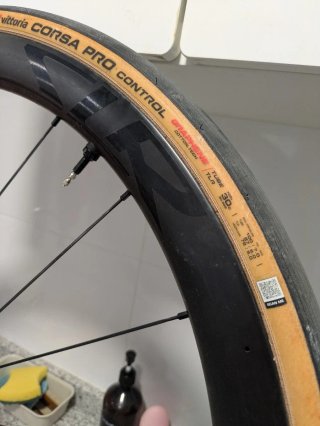 Vittoria Corsa Pro Control 30 TLR