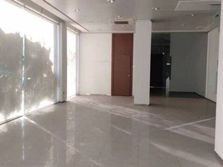Local comercial en venta en La Serna en Fuenlabrada