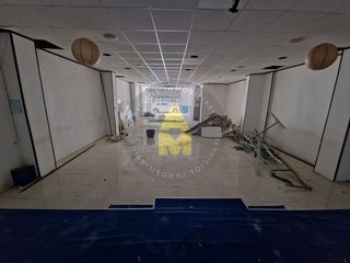 Local comercial en venta en Praza de España en Ferrol