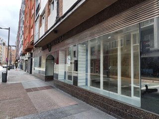 Local comercial en venta en Centro en Avilés