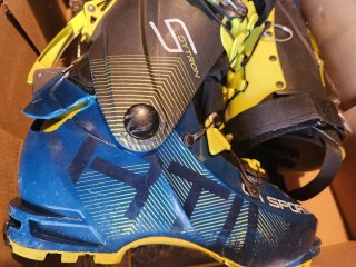 Botas travesía La Sportiva Sytron