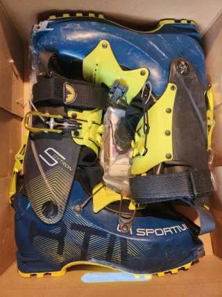 Botas travesía La Sportiva Sytron