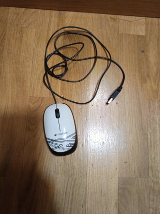Ratón Logitech USB Blanco y Negro