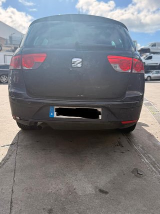 Paragolpes Seat Altea 1.6TDi CAY 2010