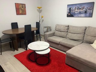 Piso en alquiler en Centro Ciudad en León