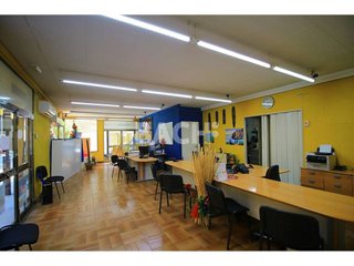 Local comercial en alquiler en Manlleu