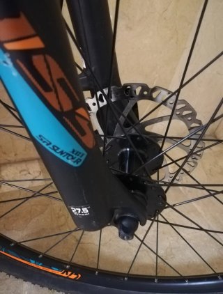 Bici MTB Marca: GIANT, Modelo: LIV BLISS, 27.5", S