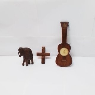 Figura Decorativa Madera Elefante Cruz Guitarra