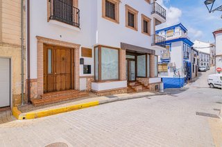 Edificio en venta en Illora