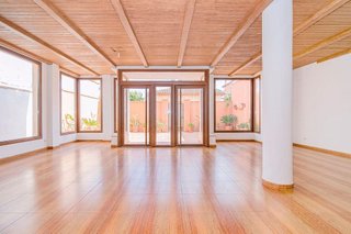 Edificio en venta en Illora