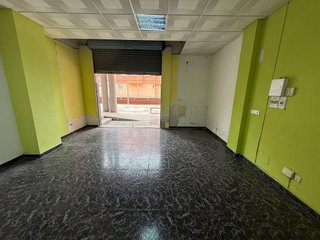 Local comercial en venta en Nueva Almería - Cortijo Grande - Vega de Acá en Almería