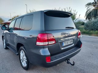 Toyota Land Cruiser 200 2009