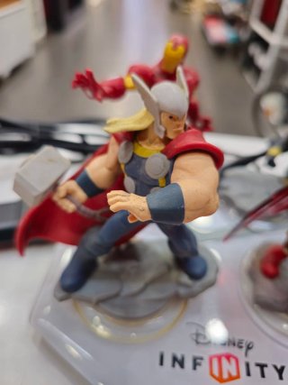 Lote 4 Figuras + Base Disney Infinity