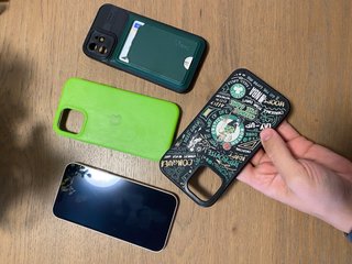iPhone 12 128GB + RinoShield