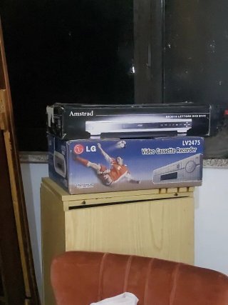Lettore DVD Amstrad DX3016