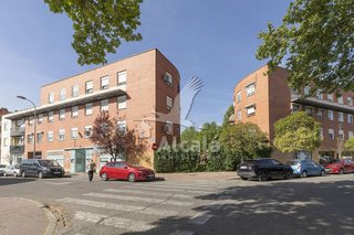 Garaje en venta en El Pilar - Bripac en Alcalá de Henares