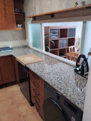Cocina completa con horno y fuegos