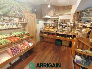 Local comercial en venta en Parte Vieja en San Sebastián-Donostia