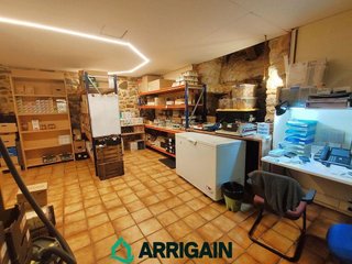 Local comercial en venta en Parte Vieja en San Sebastián-Donostia