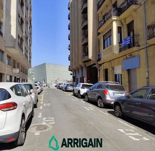 Local comercial en venta en Parte Vieja en San Sebastián-Donostia