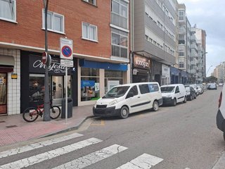 Local comercial en venta en Gamonal en Burgos
