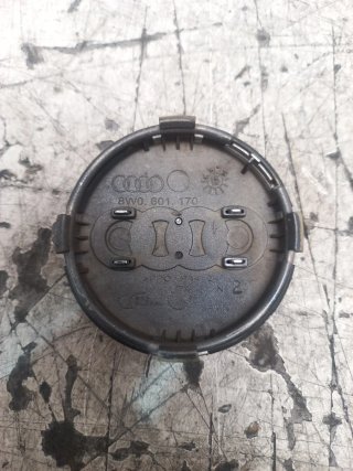 Tapa Centro Llanta Audi 8W0601170 Original