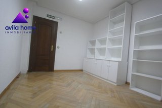 Oficina en alquiler en Centro en Ávila