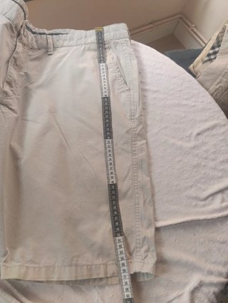 Pantalones cortos hombre beige