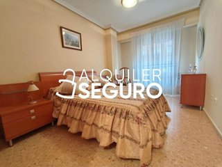 Piso en alquiler en Altozano - Conde Lumiares en Alicante