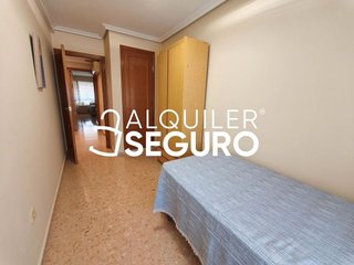 Piso en alquiler en Altozano - Conde Lumiares en Alicante
