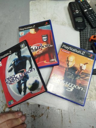 Pro Evolution Soccer 1, 2 y 3 PS2