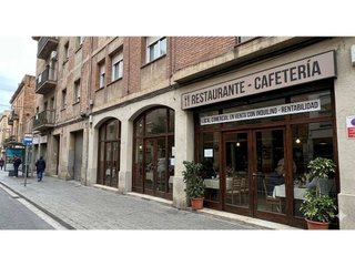 Local comercial en venta en Sant Josep en Hospitalet de Llobregat, L´
