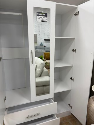 NUEVO!! Armario ropero 3 puertas y 2 cajones
