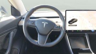 Tesla Model 3 Estándar Plus RWD 225 kW (306 CV)