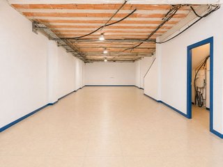 Local comercial en venta en Marianao en Sant Boi de Llobregat